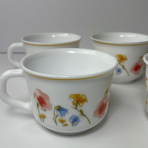 Acropal France Spring Flower Cups Set of 4 - Picture 3 of 10
